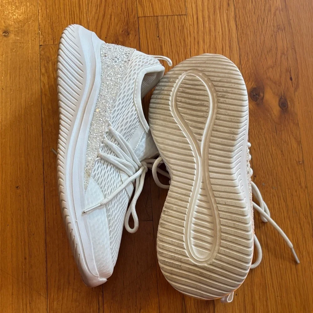 Hey Girl White Glitter Sneakers Lightweight Size 7